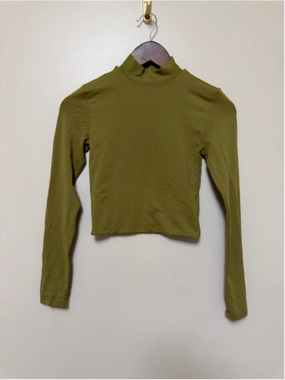 Aritzia Contour Top